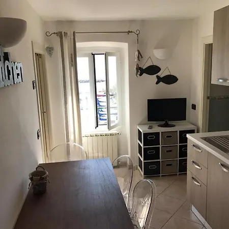 Apartment Old Fisherman House *